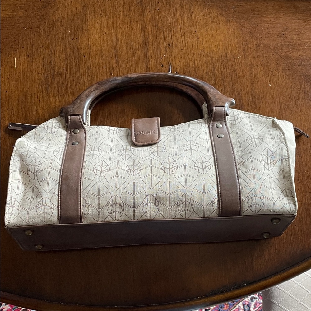 Very unique bag with wooden handle